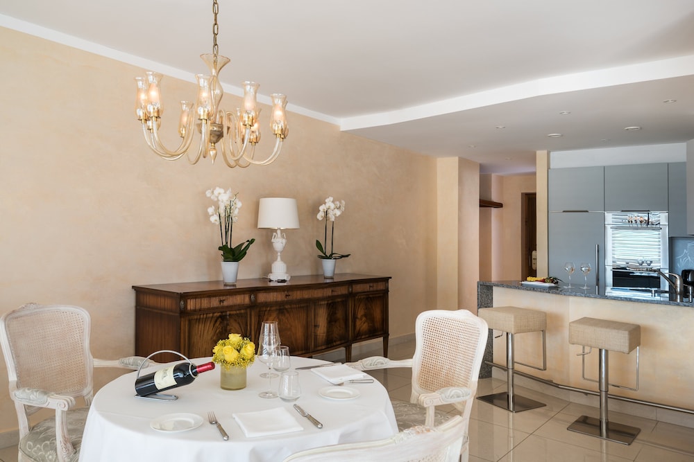 Villa Orselina Small Luxury Hotels 27/50