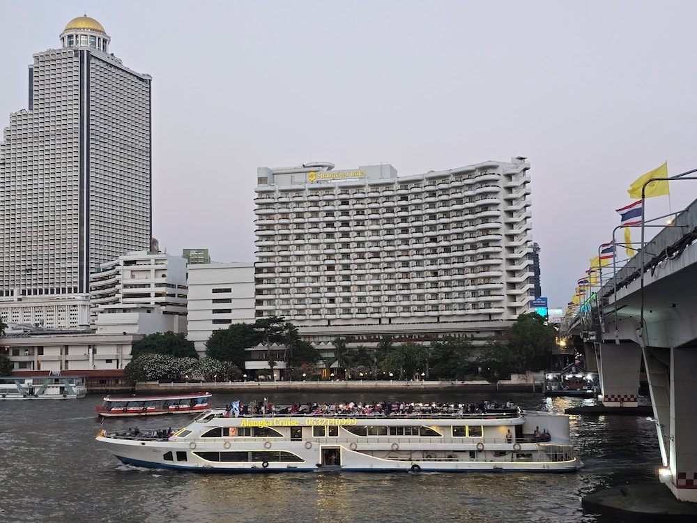 Sathorn Terrace Apartment 12/50
