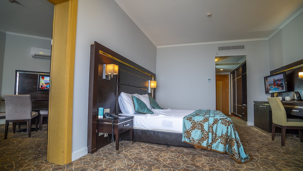 Grand Belish Hotel 5/24