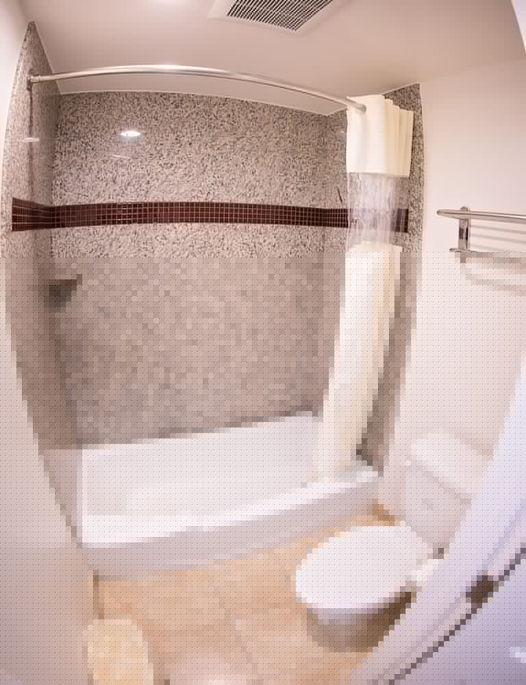Rodeway Inn & Suites Bellflower 20/33