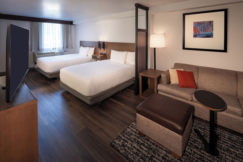 ROOM, 2 QUEEN BEDS, HIGH FLOOR