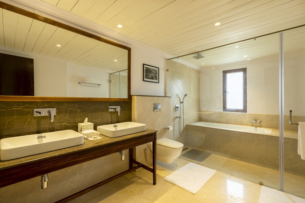 Ama Stays & Trails Puttabong Cottage, Darjeeling 50/50