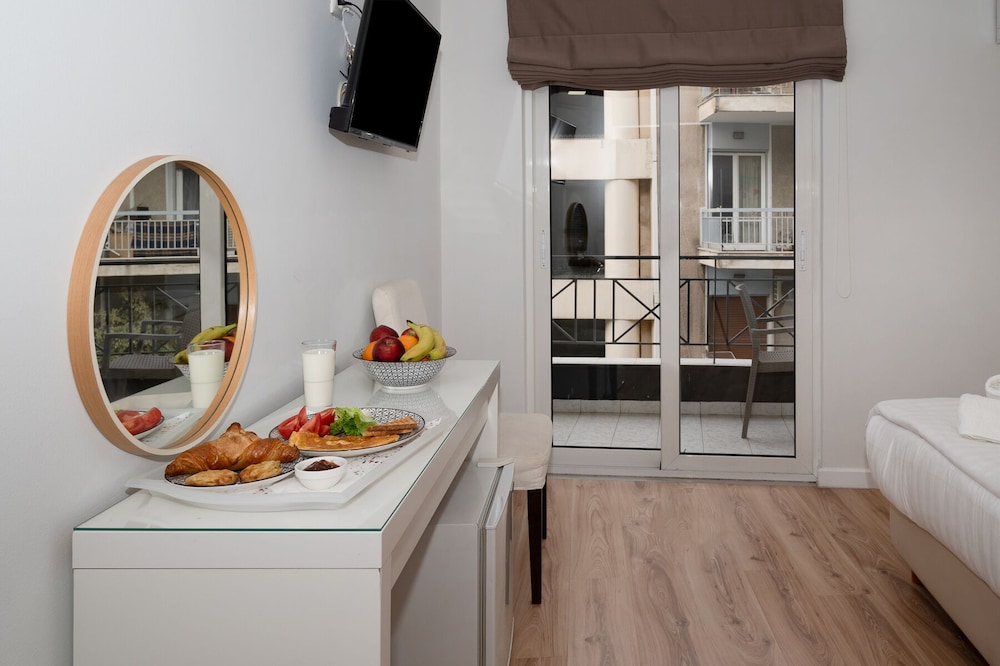 Tier Collection Hotel 43/60