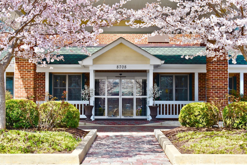 Best Western Plus Easton Inn & Suites 1/30