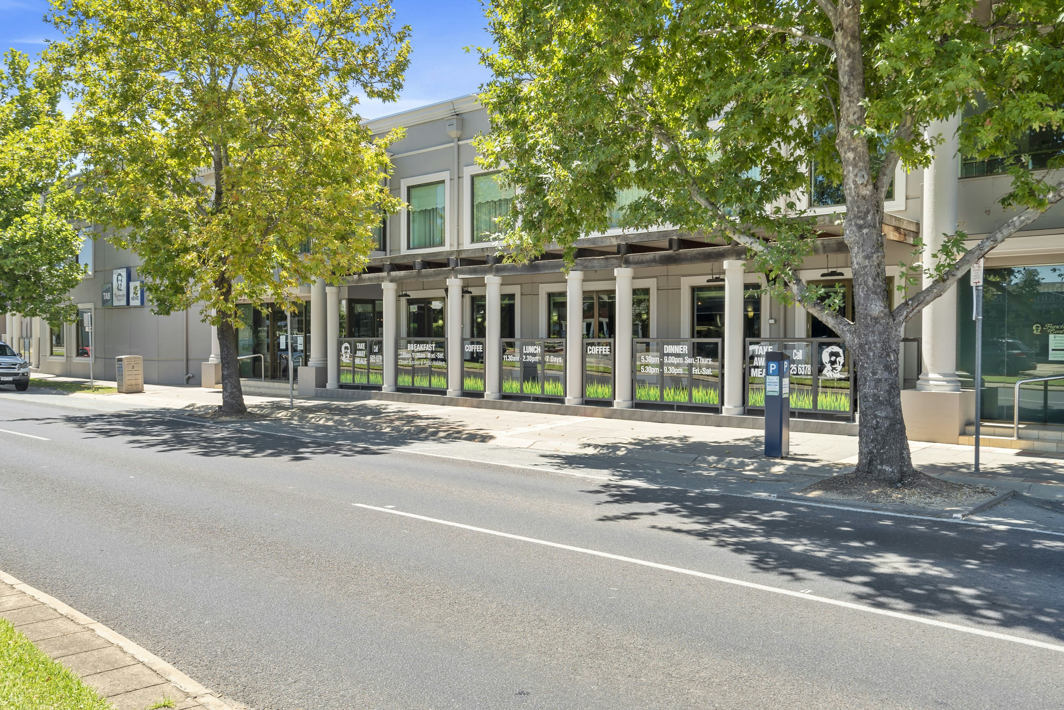 Sherbourne Terrace Hotel 37/39