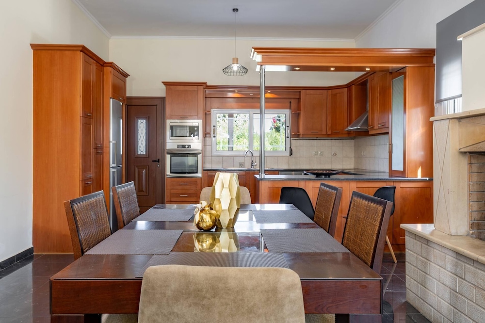 Leone Luxury Villas 49/50