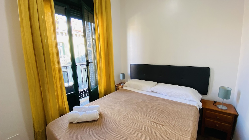 Hostal Rayuela 24/72