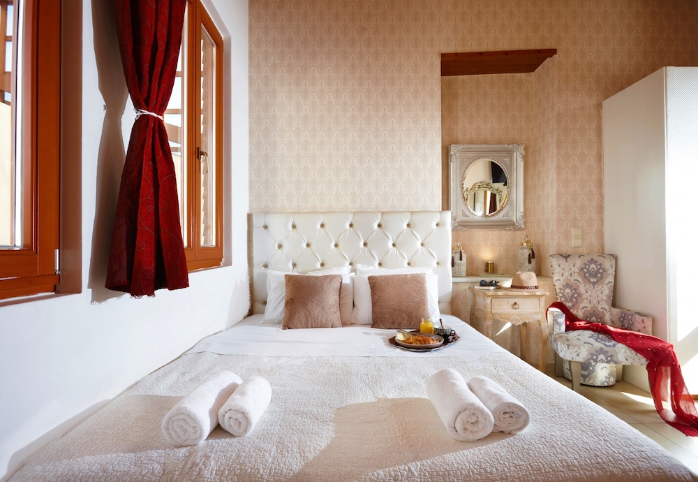 Archontiko Rector Suites 10/37