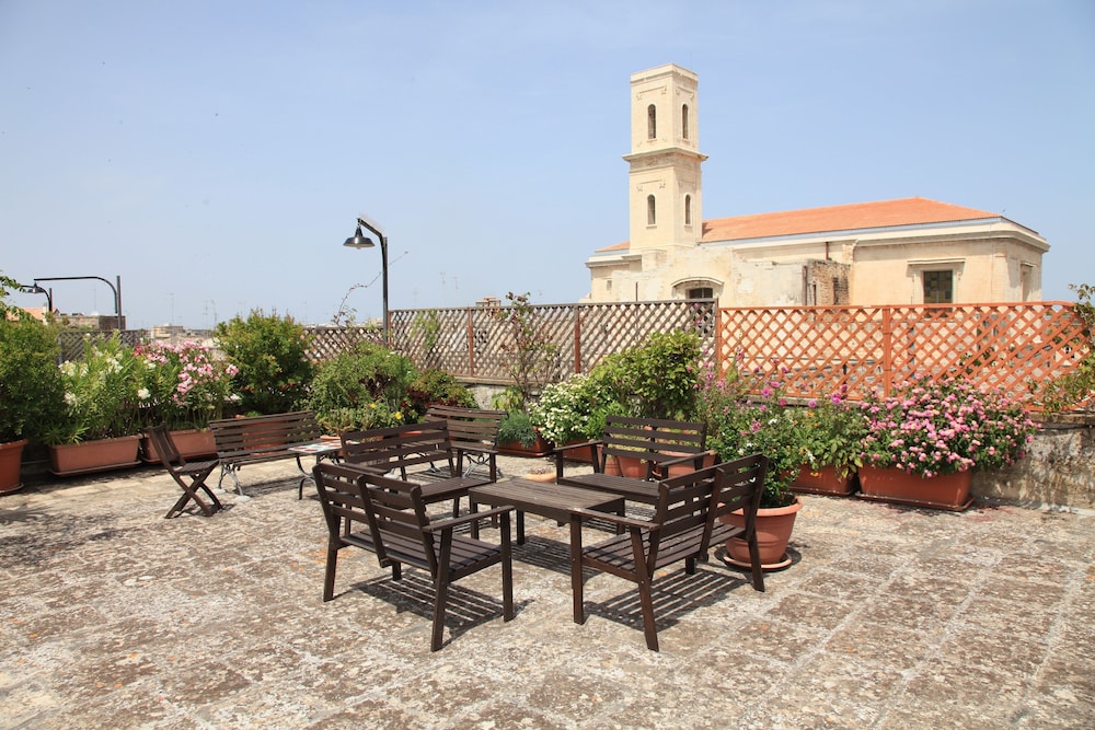 Hotel Palazzo Rollo 43/50