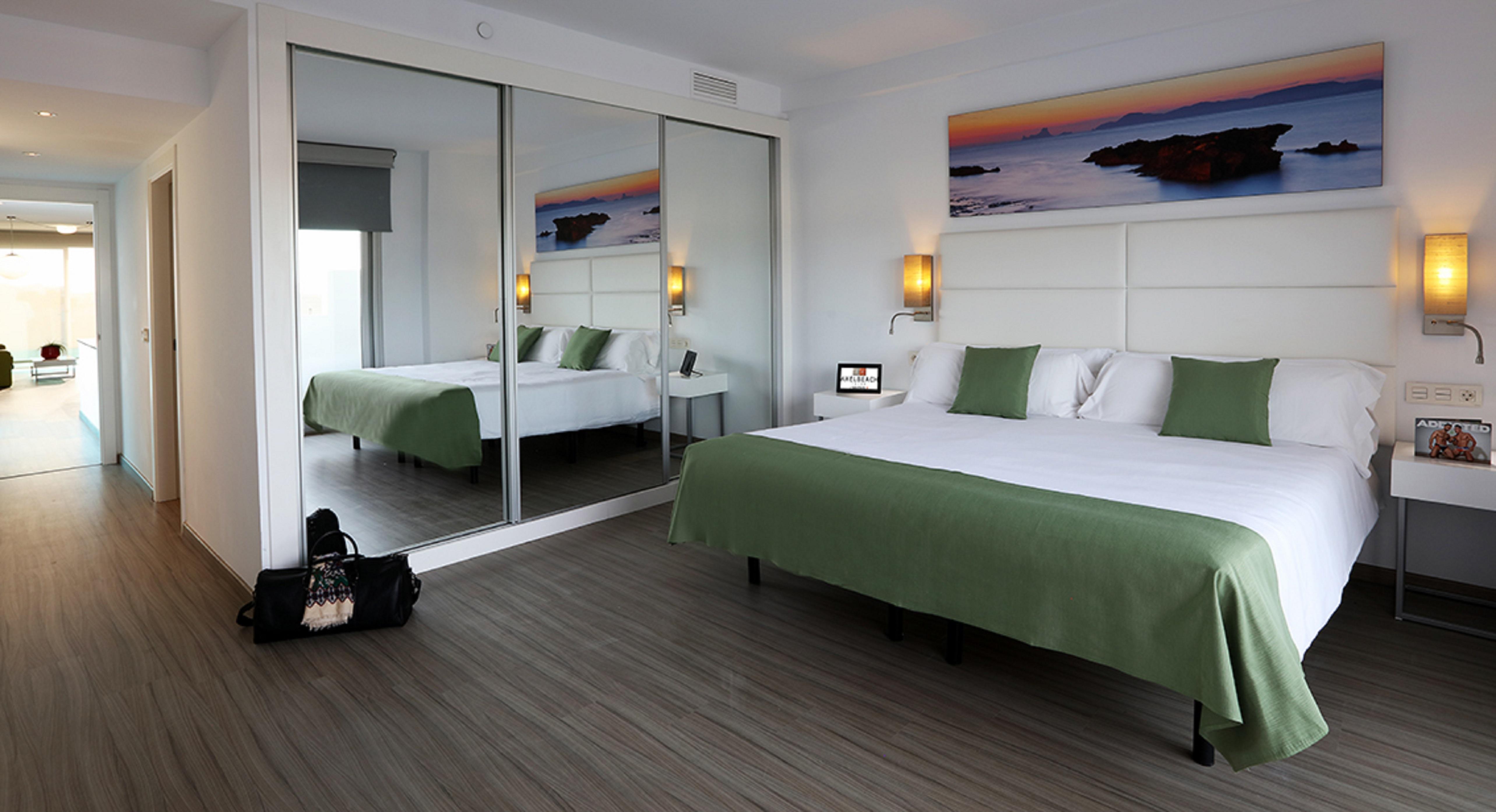 Suite, Sea Front, Balcony or Terrace