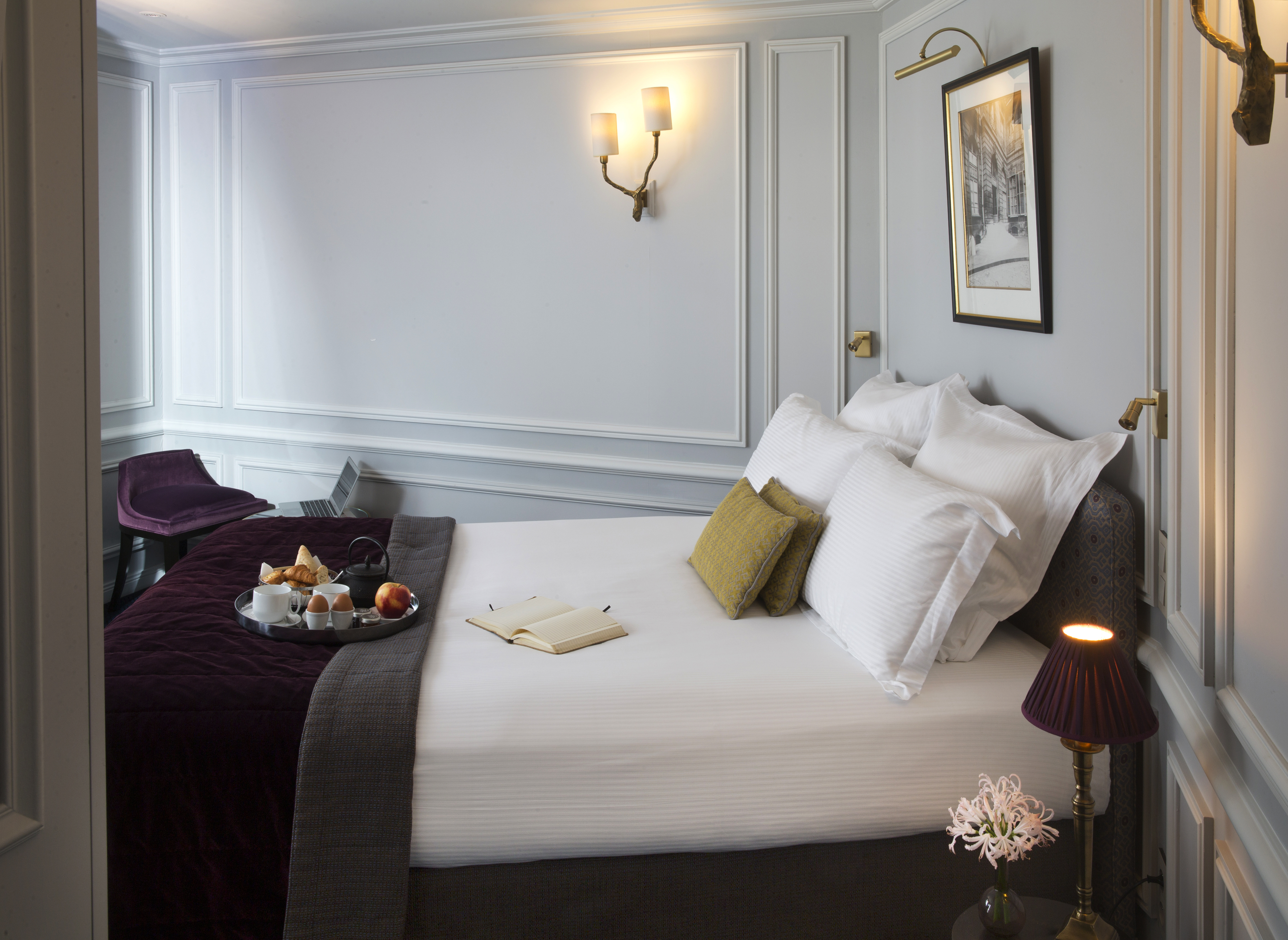 SUPERIOR, DOUBLE BED