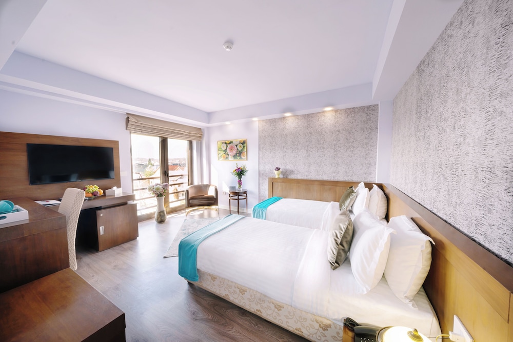 Phoenicia Comfort Hotel 14/51