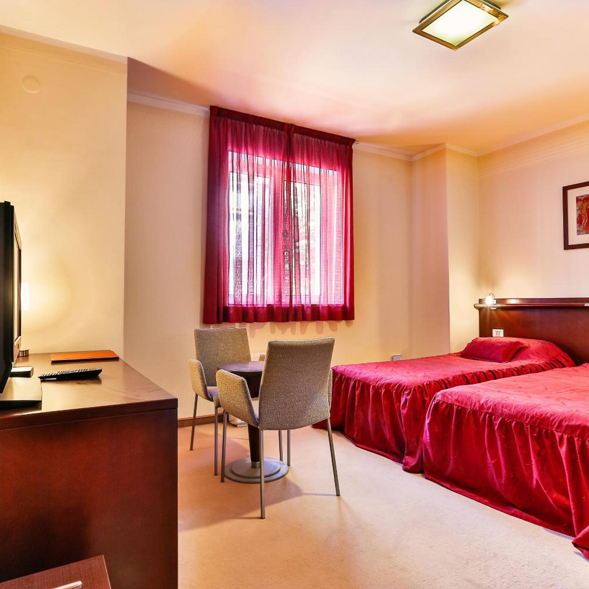 Hotel Max Prestige 17/50