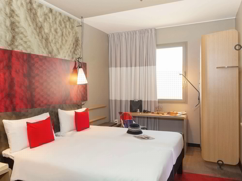 Ibis Sfax 13/66