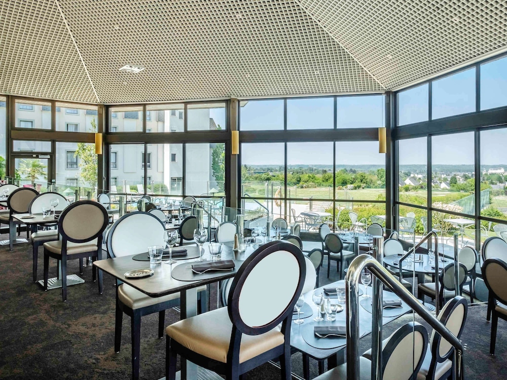 NOVOTEL AMBOISE 39/49