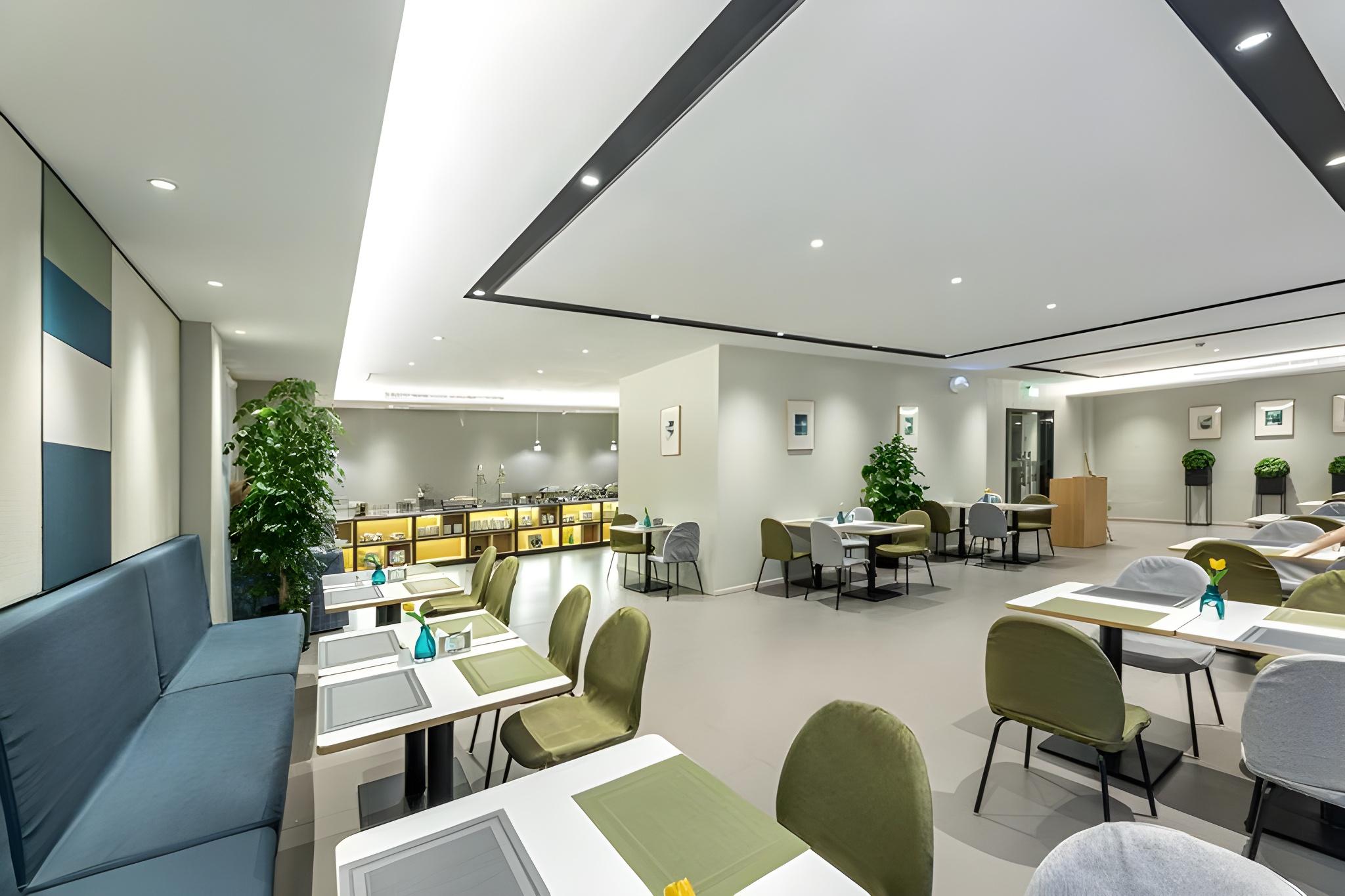 Home Inn Selected (Suzhou Guanqian Street store) 25/34