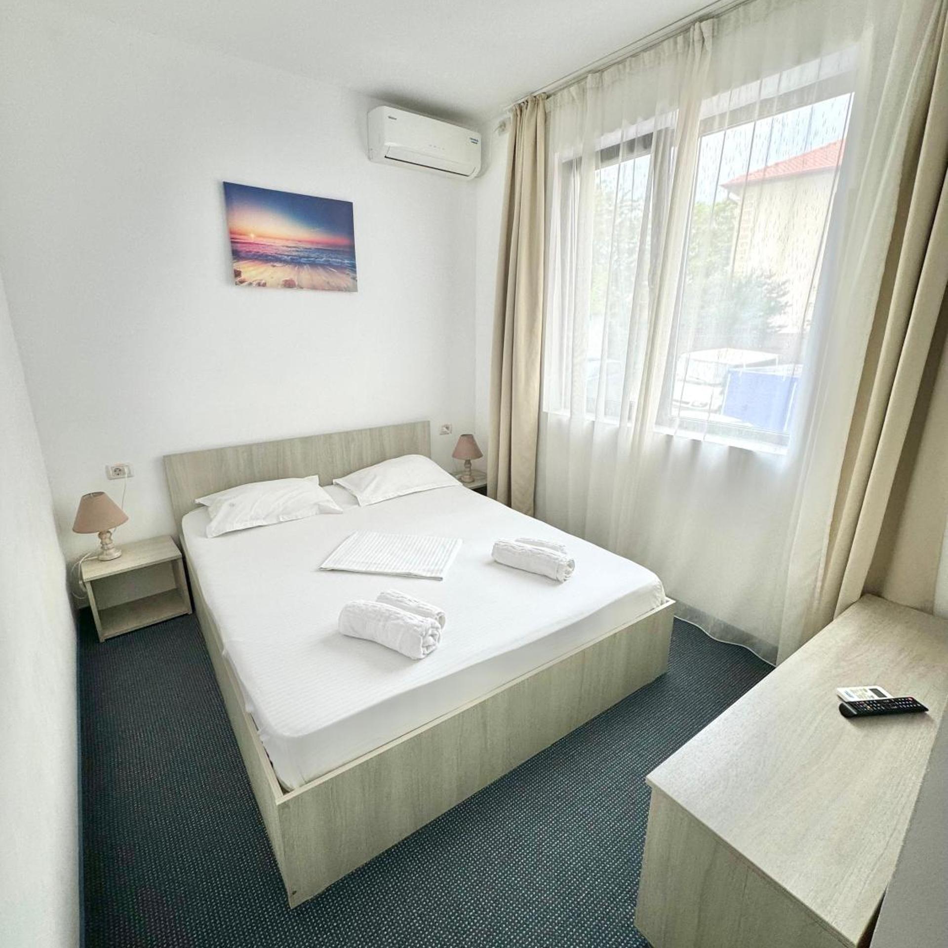 Apartment, No Balcony