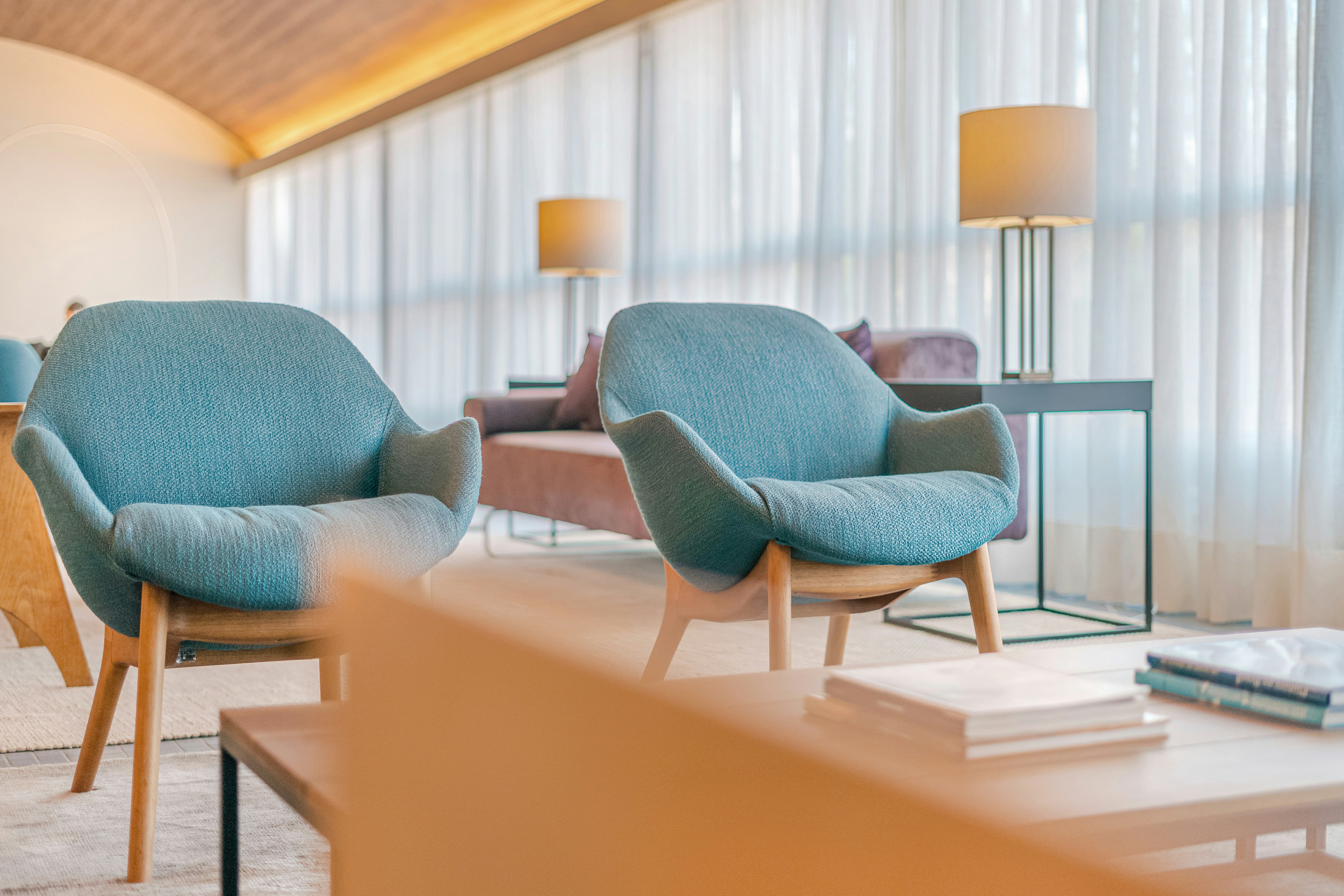 Almenat Embu das Artes, Tapestry Collection by Hilton 23/31