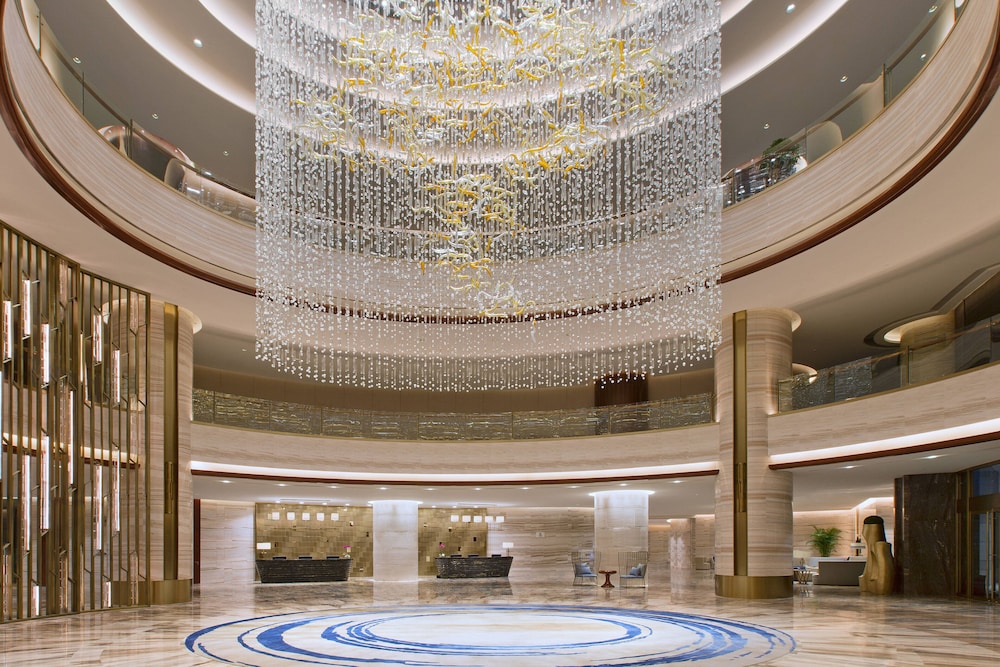 Sheraton Zhanjiang Hotel 21/48