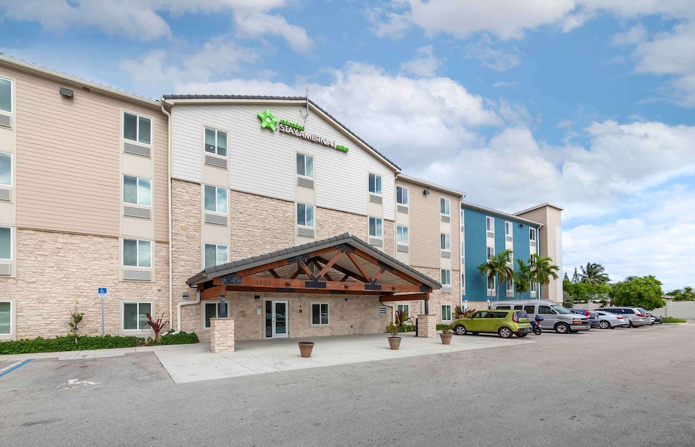 WoodSpring Suites Deerfield Beach in DEERFIELD BEACH - FL