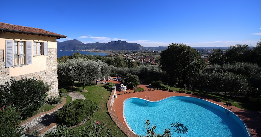 Relais Mirabella 36/45