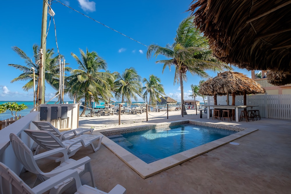 The Palapa House 56/85