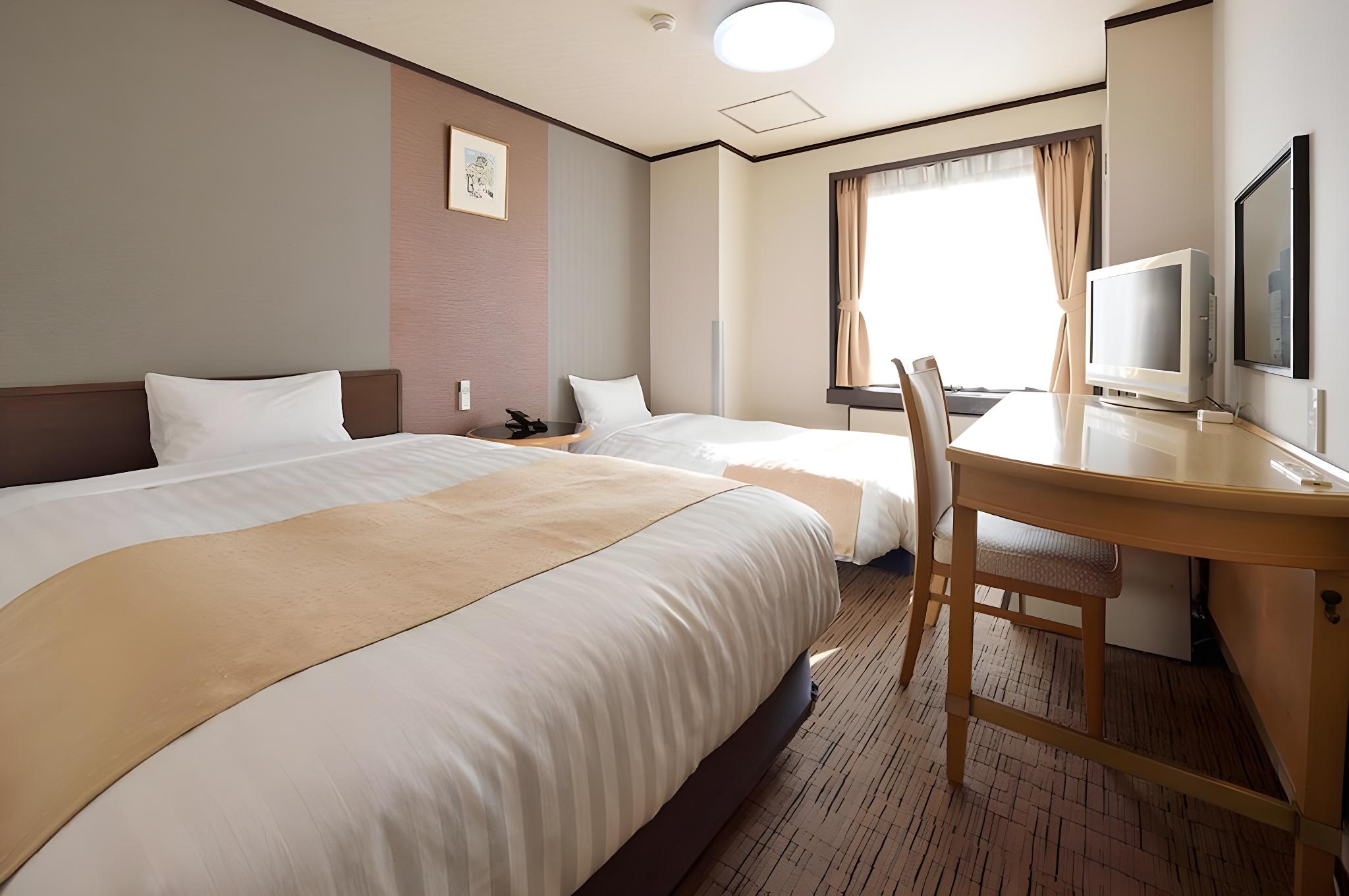 STUDIO, SINGLE BED, SOFA, ELECTRONIC CIGARETTE ONLY, SMOKING