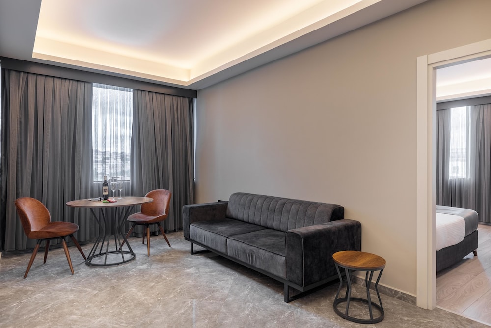 The Plaza Hotel Edirne 50/74