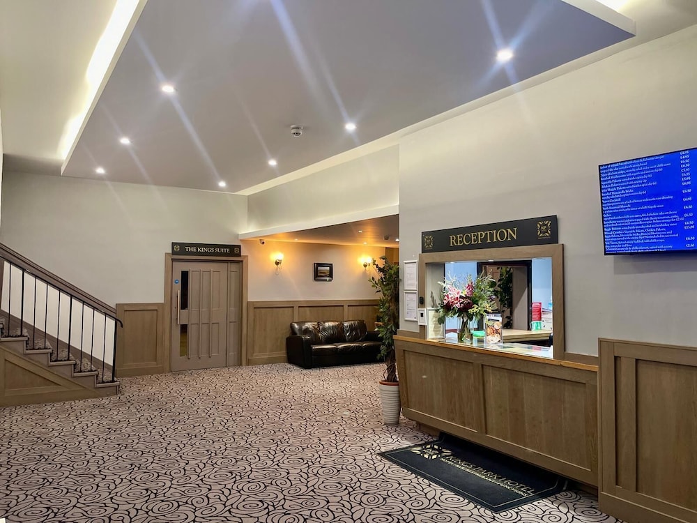 Lobby at Kings Park Hotel, GLASGOW
