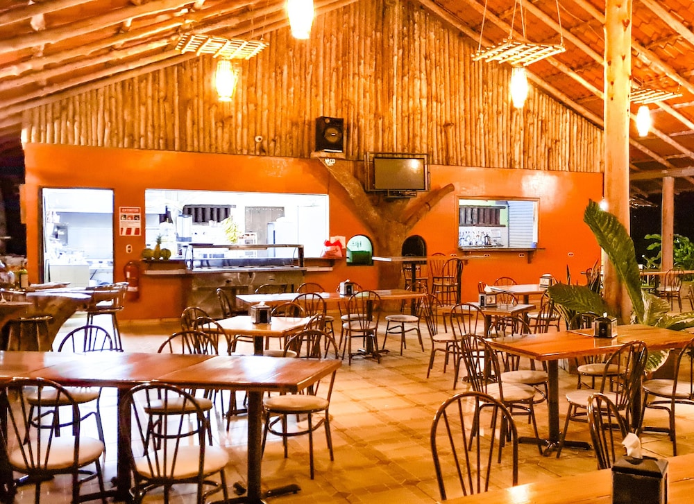 Hotel Del Bosque 30/41