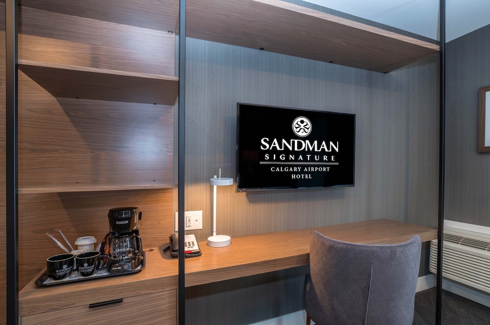 Sandman Signature Calgary Airport Hotel 22/47