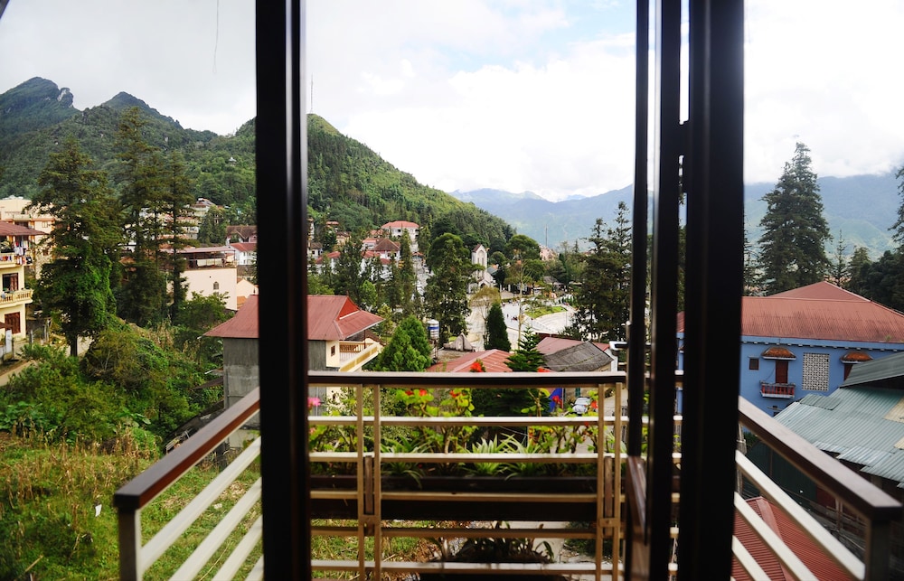 Sapa Elegance Hotel 38/65