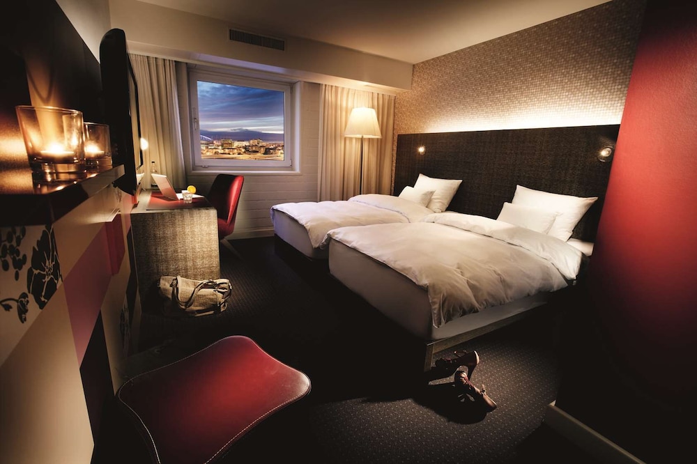 PENTAHOTEL WIESBADEN 12/58