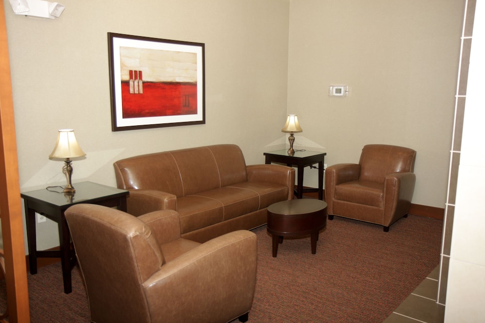 Hyatt Place Fort Myers At the Forum 33/59