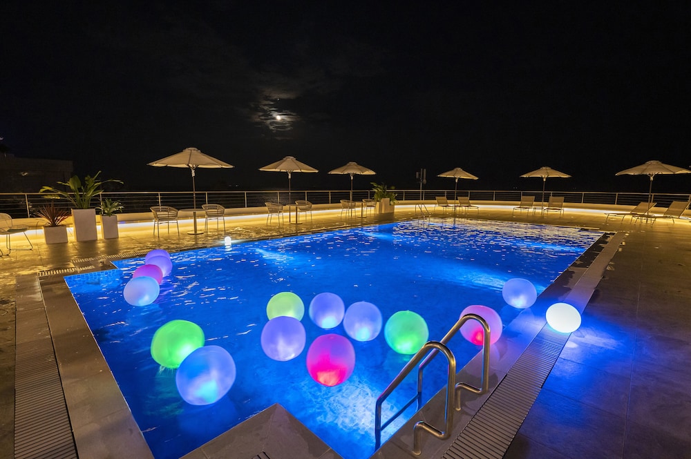 Atagawa Ocean Resort 38/60