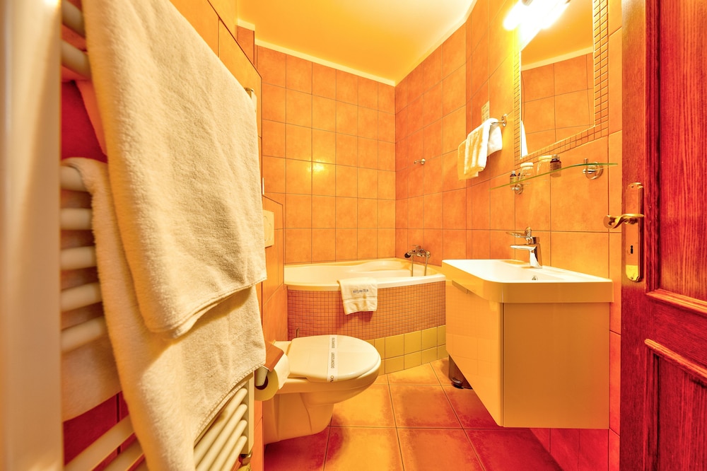 Betlem Club Hotel 64/64