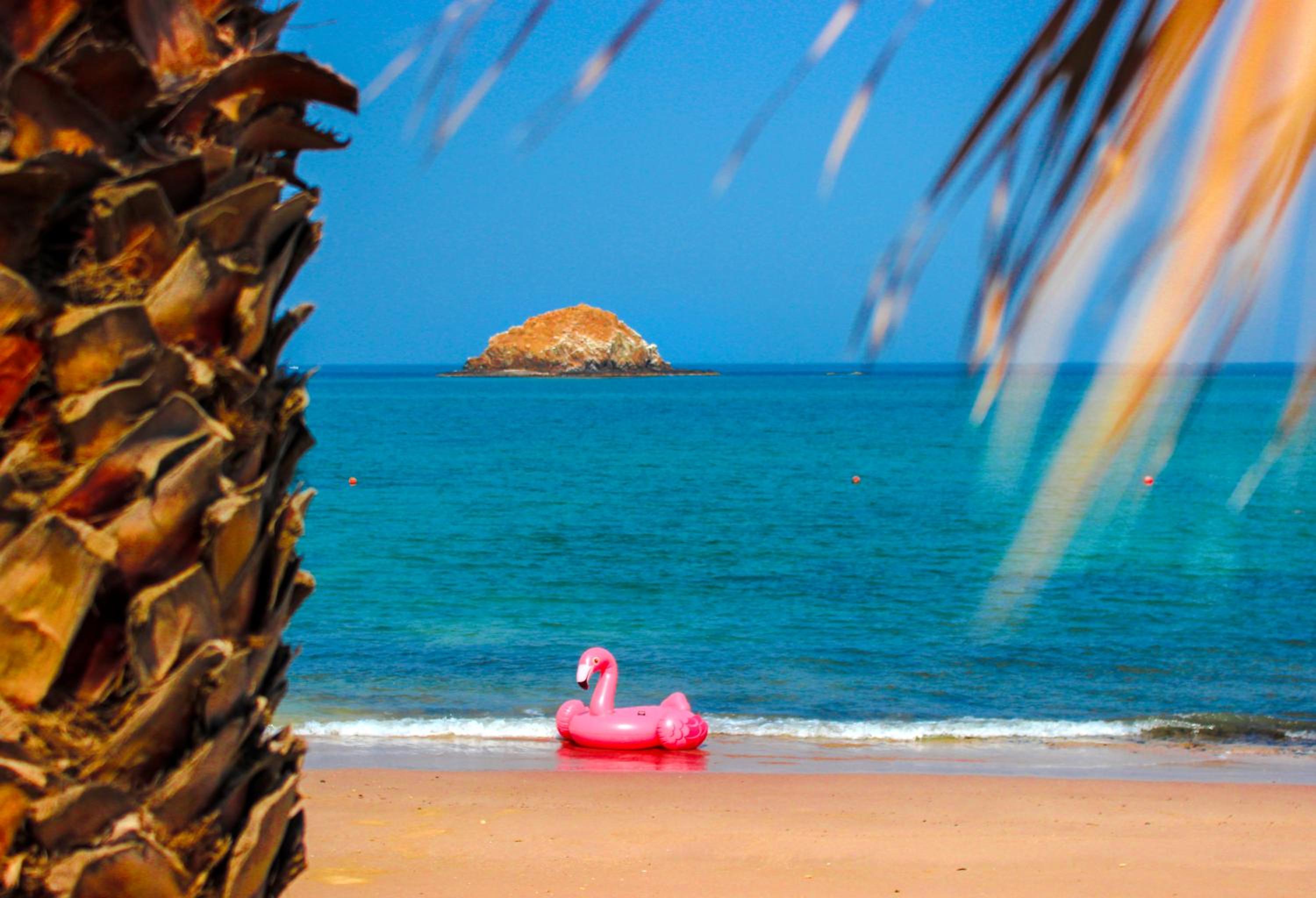 Royal Beach Hotel & Resort 46/50
