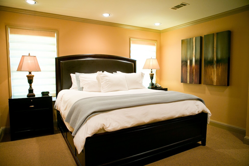 Sanford Houses Inn and Spa 11/50
