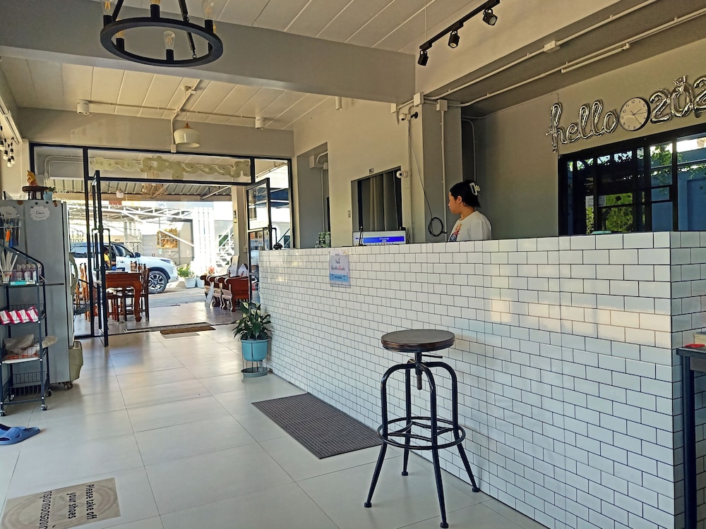 Baan Nuk Anong 12/67