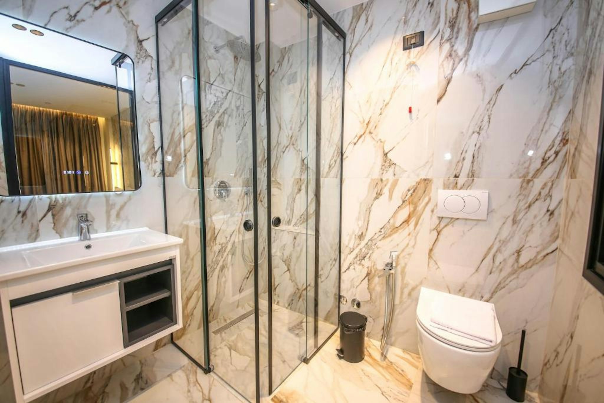 Comfort Boutique Hotel Tirana 54/60