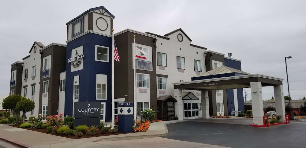 Country Inn & Suites By Radisson, San Carlos, CA 2/40