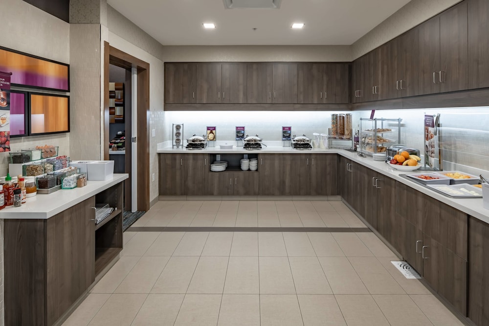 Residence Inn By Marriott Dallas At The Canyon 45/53