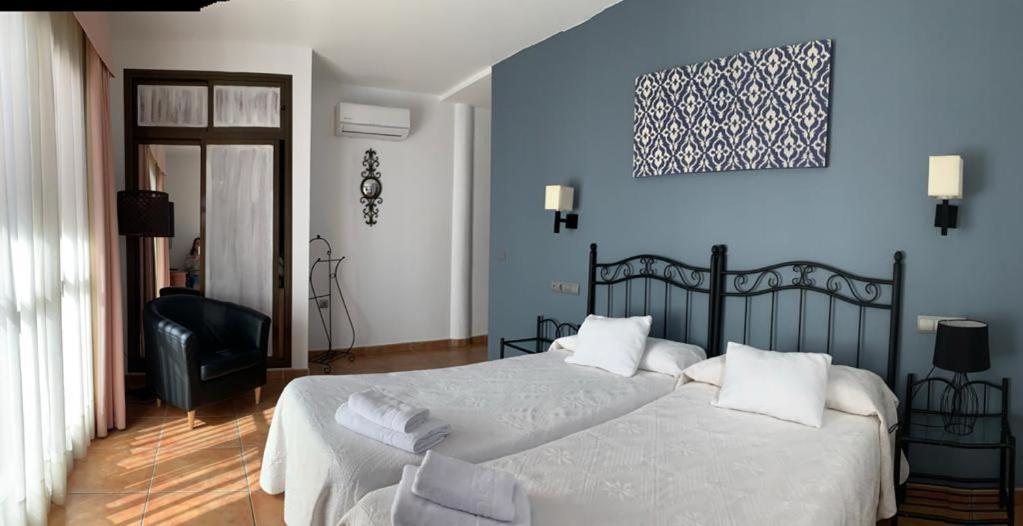 Room, Double Bed, with Extra Bed