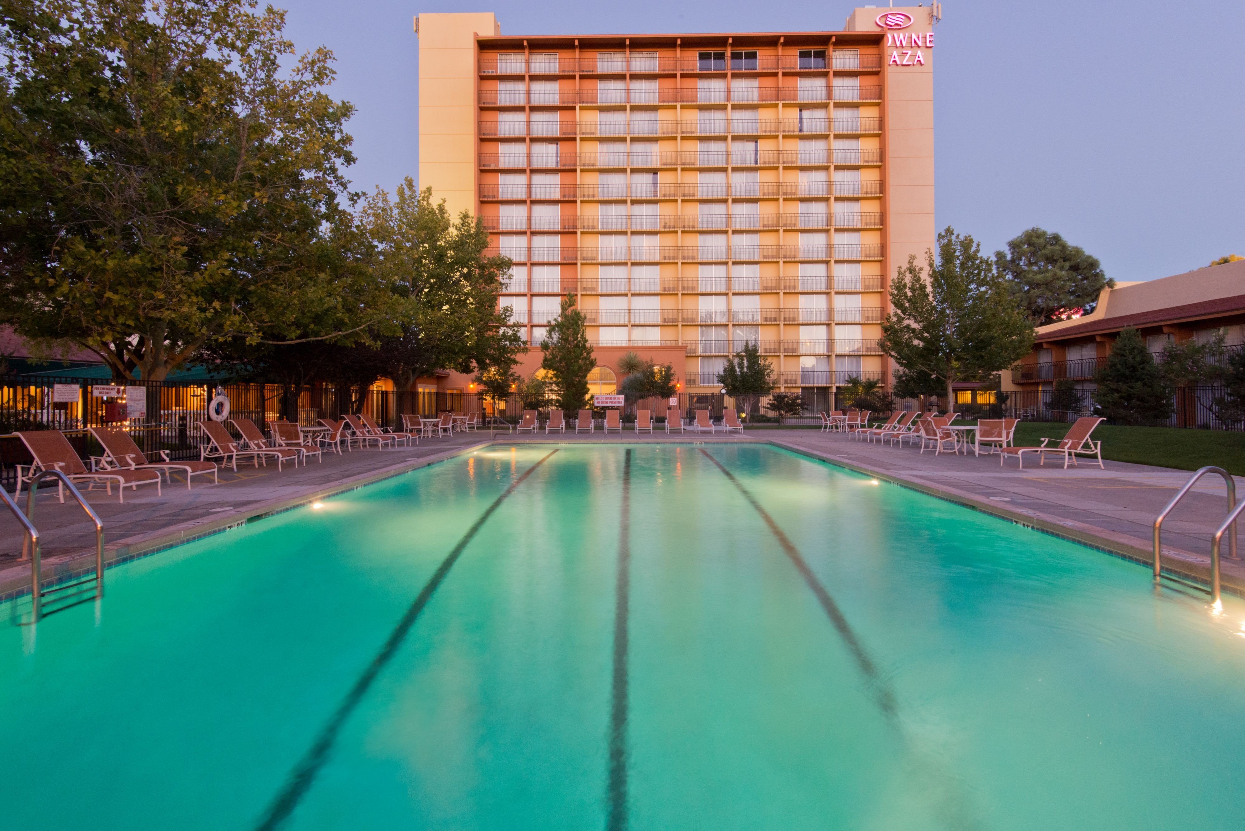 CROWNE PLAZA ALBUQUERQUE 4/31