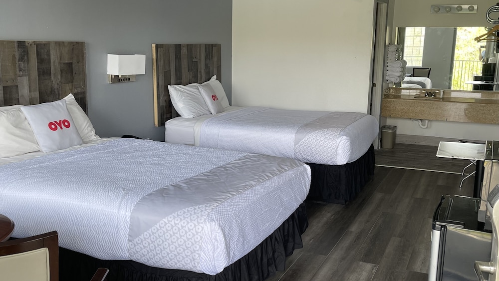 Evergreen Inn 15/50