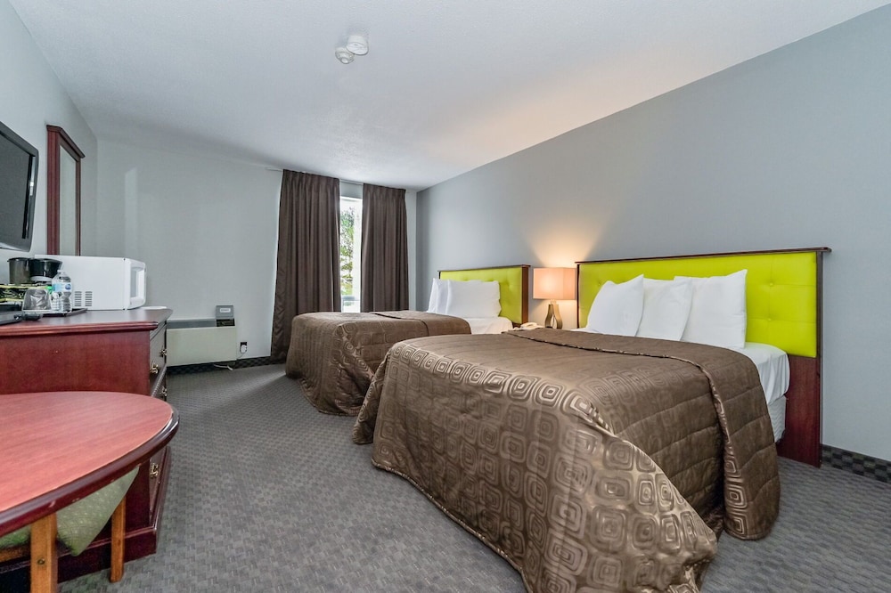 King Hotel 9/49