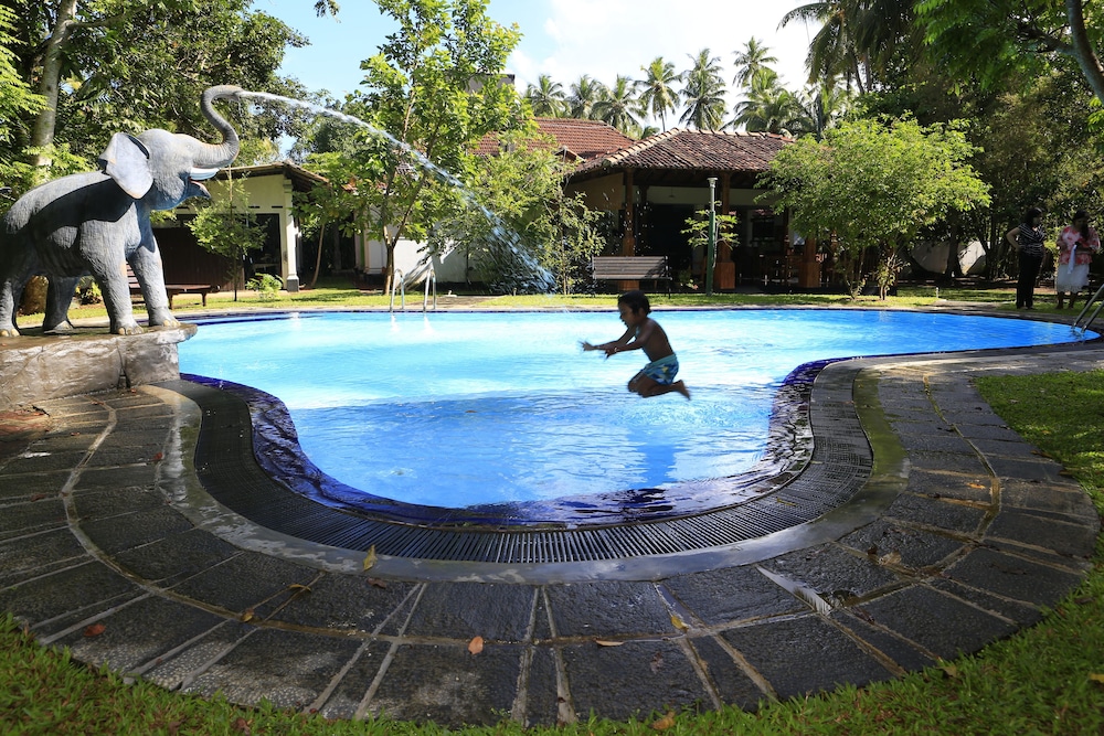 Villa 80 Bentota 44/50