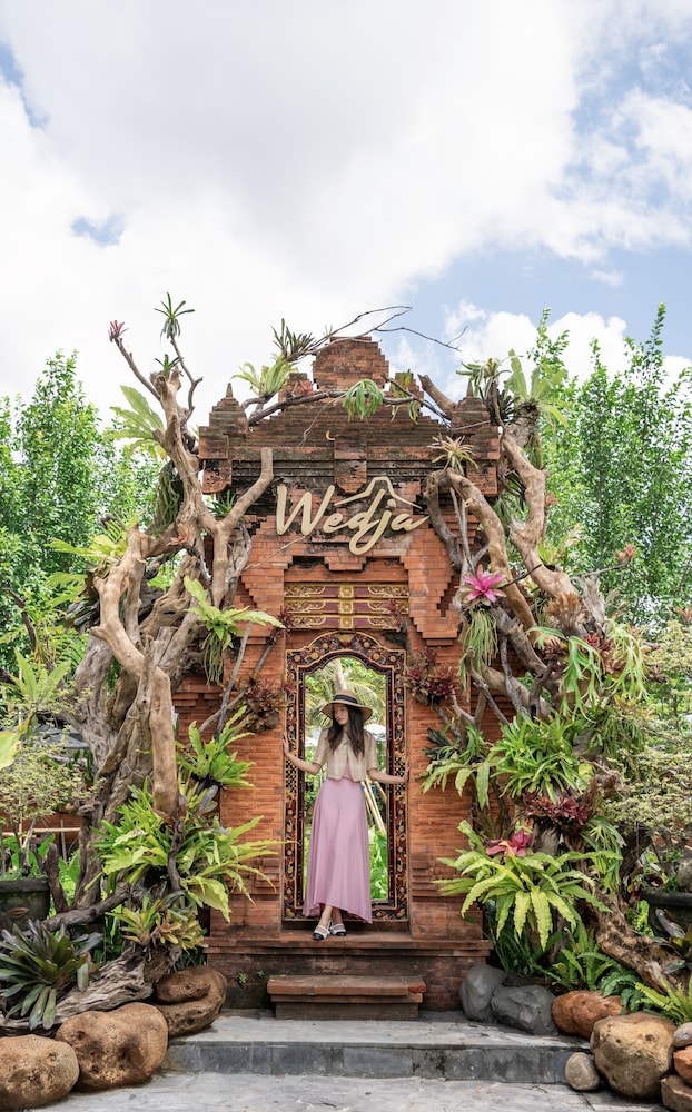 Ubud Art Resort (ex Uma D Mas Villa) 4/48