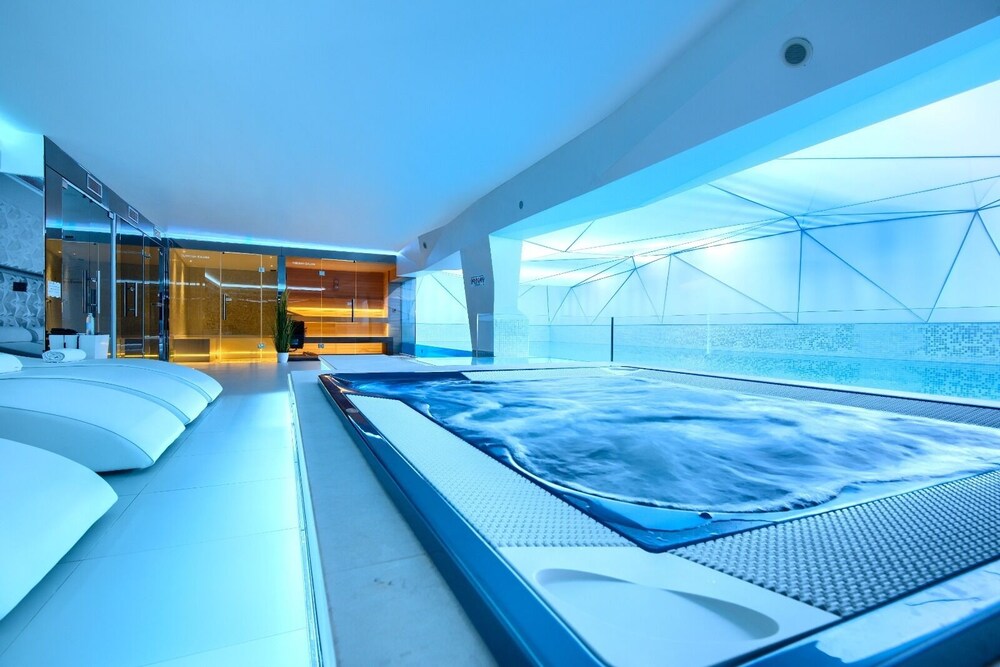 Hotel Damianii 34/75