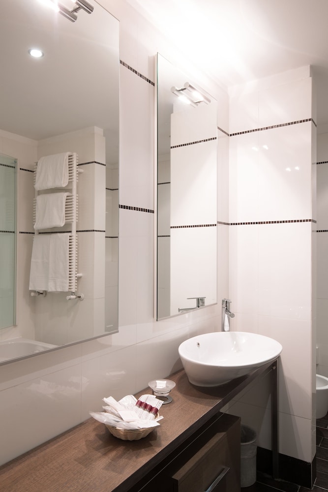 HOTEL DA VINCI 17/32